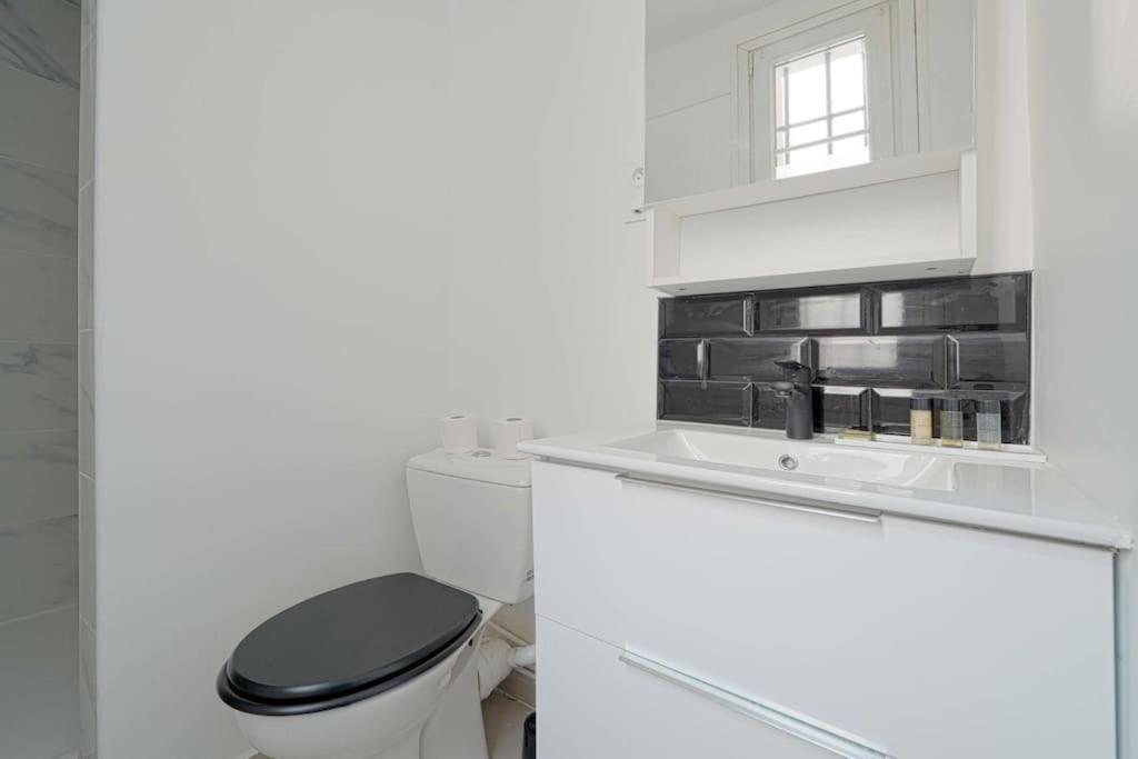 Charmant 2 Pieces A Issy- Les -Moulineaux Luaran gambar